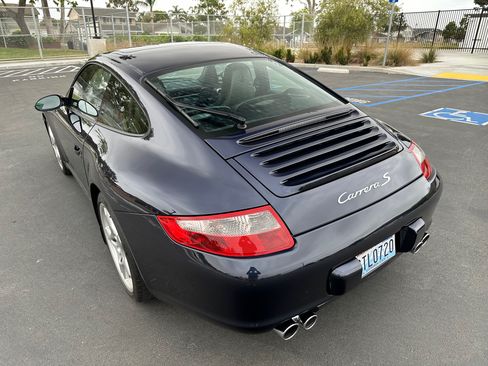 Used 2006 Porsche 911 Carrera S RWD image 10