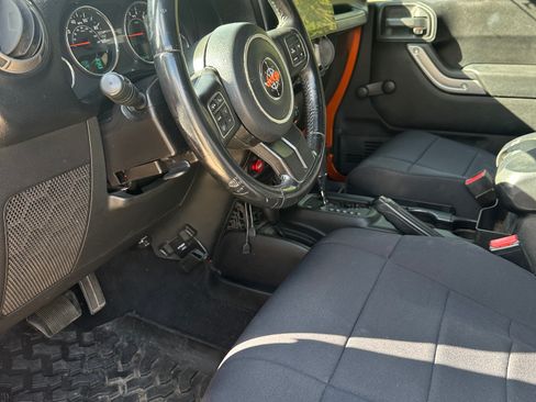 Used 2011 Jeep Wrangler Sport w/ Connectivity Group image 9