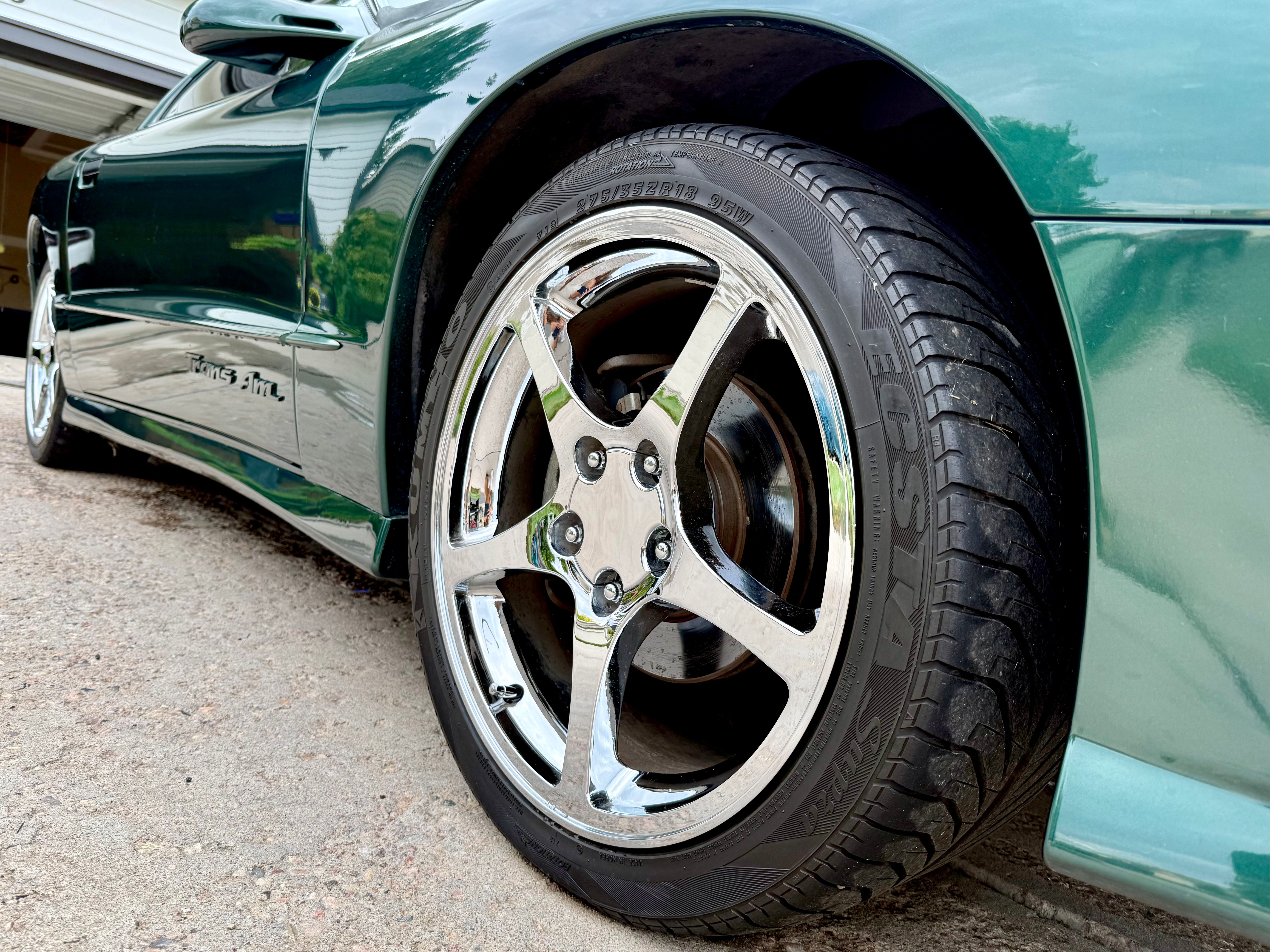 Used 1996 Pontiac Firebird Trans Am RWD image 16