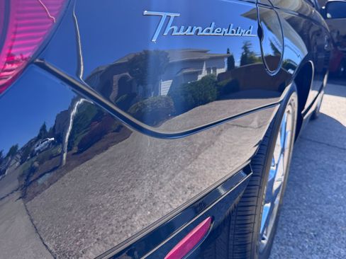 Used 2002 Ford Thunderbird RWD image 11