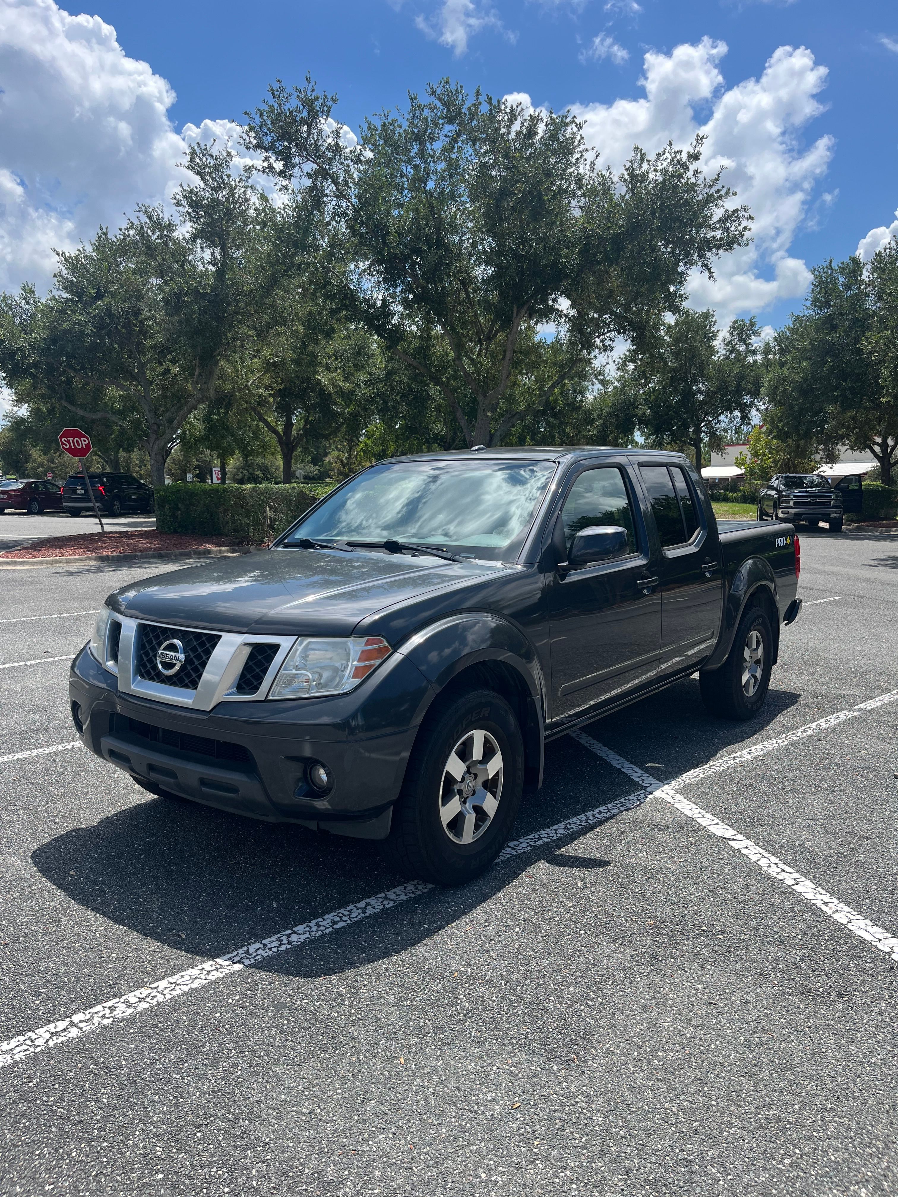 Used 2013 Nissan Frontier PRO-4X AWD/4WD image 1