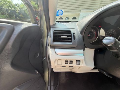 Used 2014 Subaru Forester 2.5i Limited w/ Protection Package #2 AWD/4WD image 10