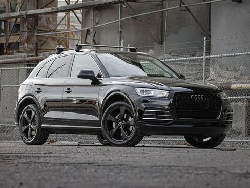 Used 2020 Audi Q5 e Premium w/ Convenience Package image 8