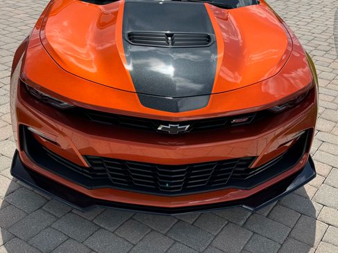 Used 2023 Chevrolet Camaro SS w/ Design Package 2 RWD image 11