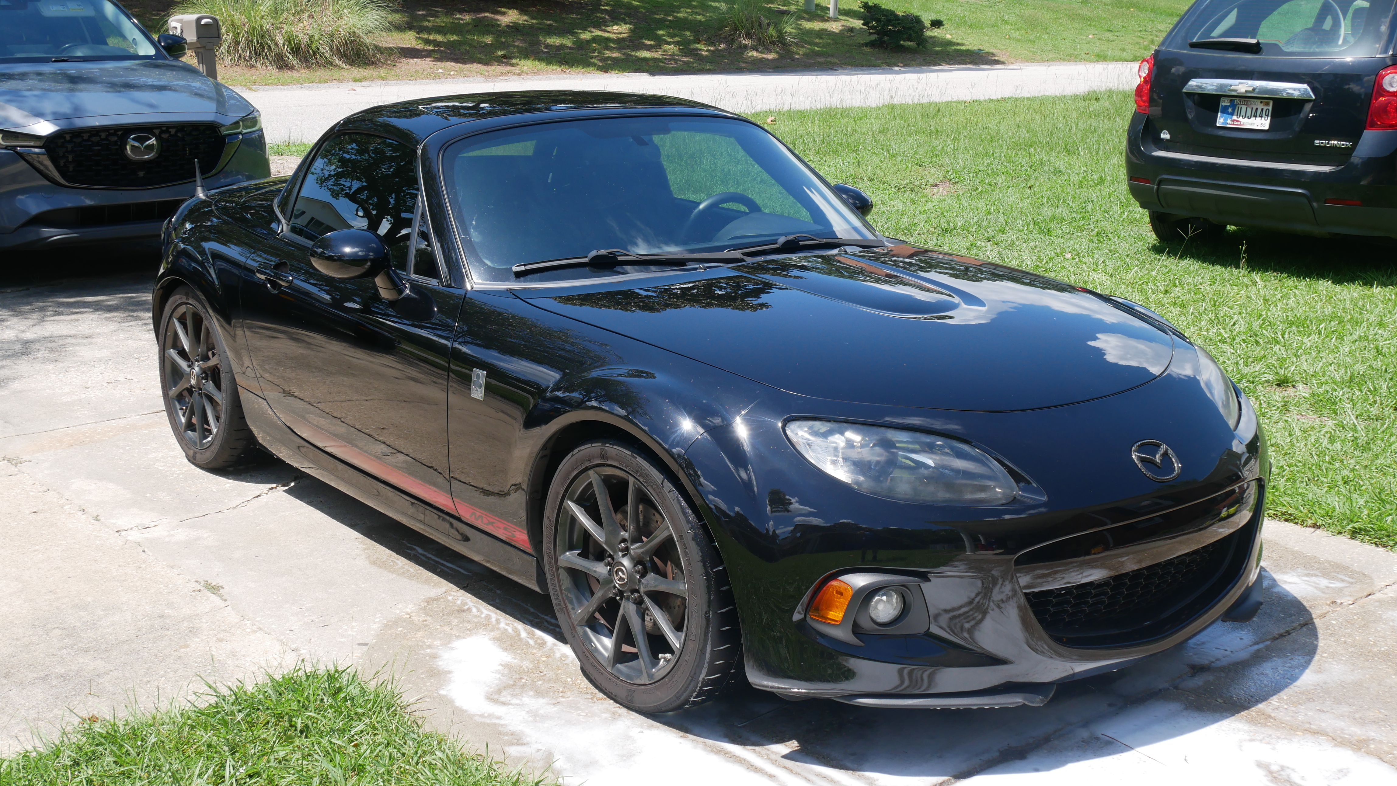 Used 2014 MAZDA MX-5 Miata Club RWD image 1