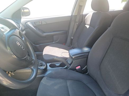 Used 2011 Kia Forte EX image 5
