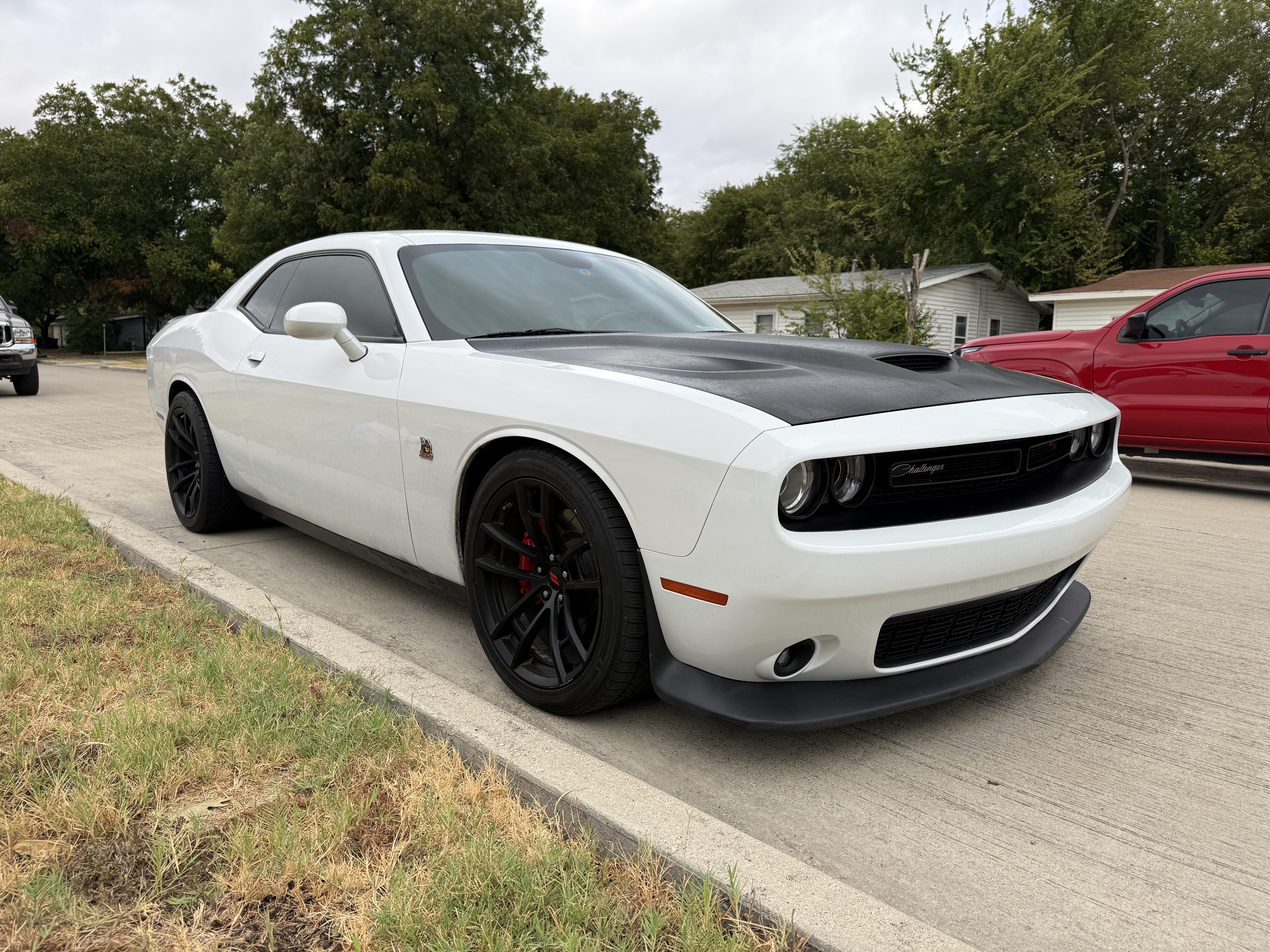Used 2020 Dodge Challenger R/T Scat Pack RWD image 11