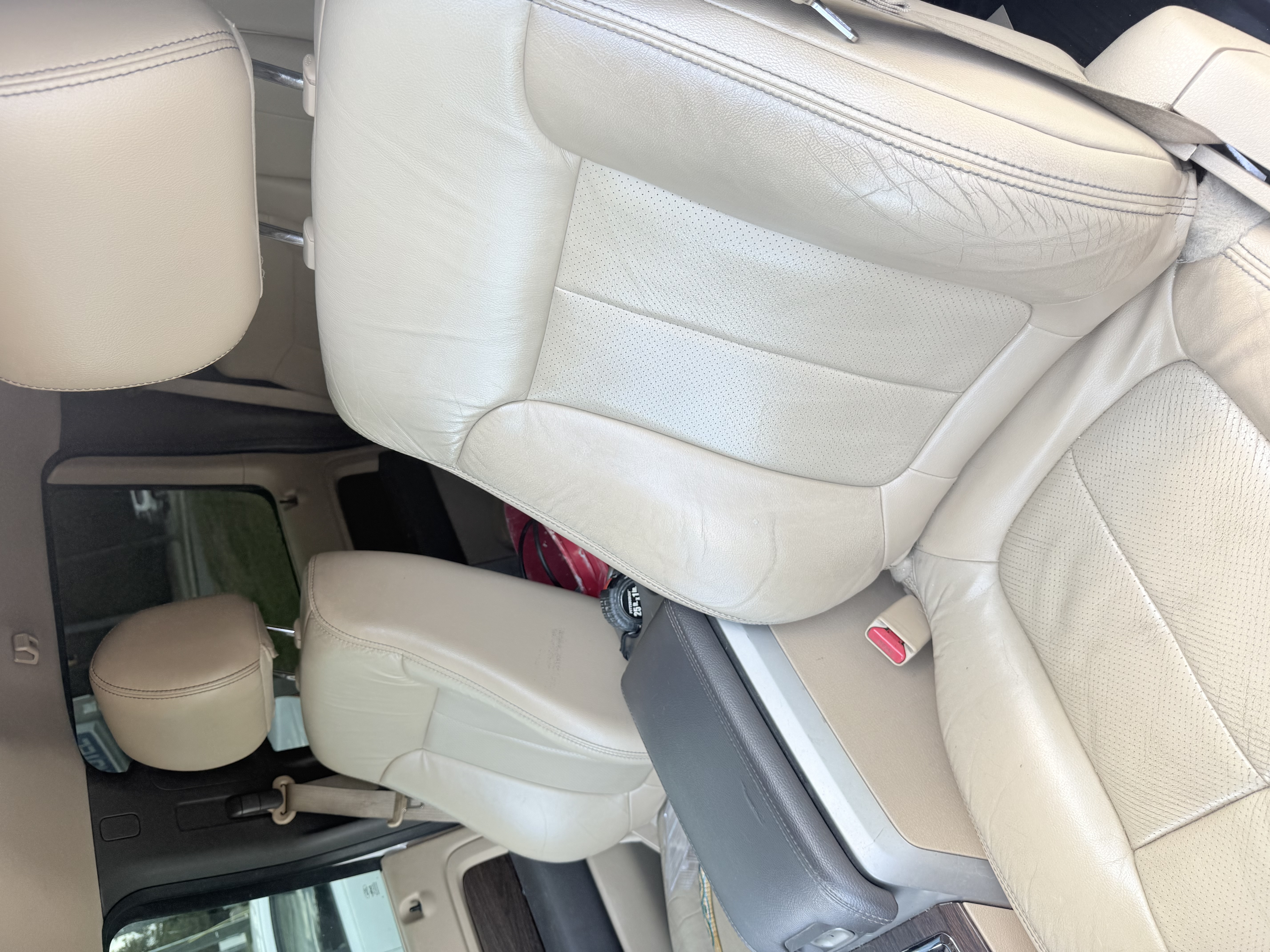 Used 2013 Ford F150 Lariat w/ Mid Equipment Group AWD/4WD image 5