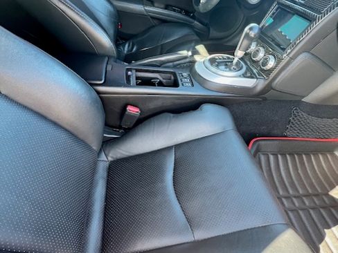 Used 2007 Nissan 350Z Touring image 10