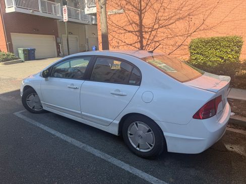 Used 2006 Honda Civic Hybrid Sedan 4D image 9
