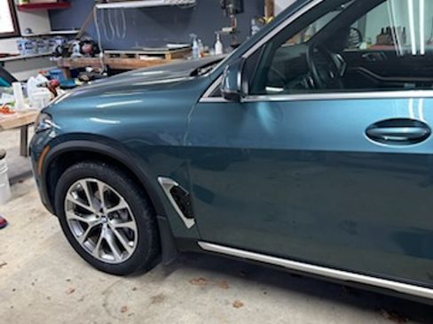 Used 2024 BMW X5 xDrive40i w/ Premium Package image 1