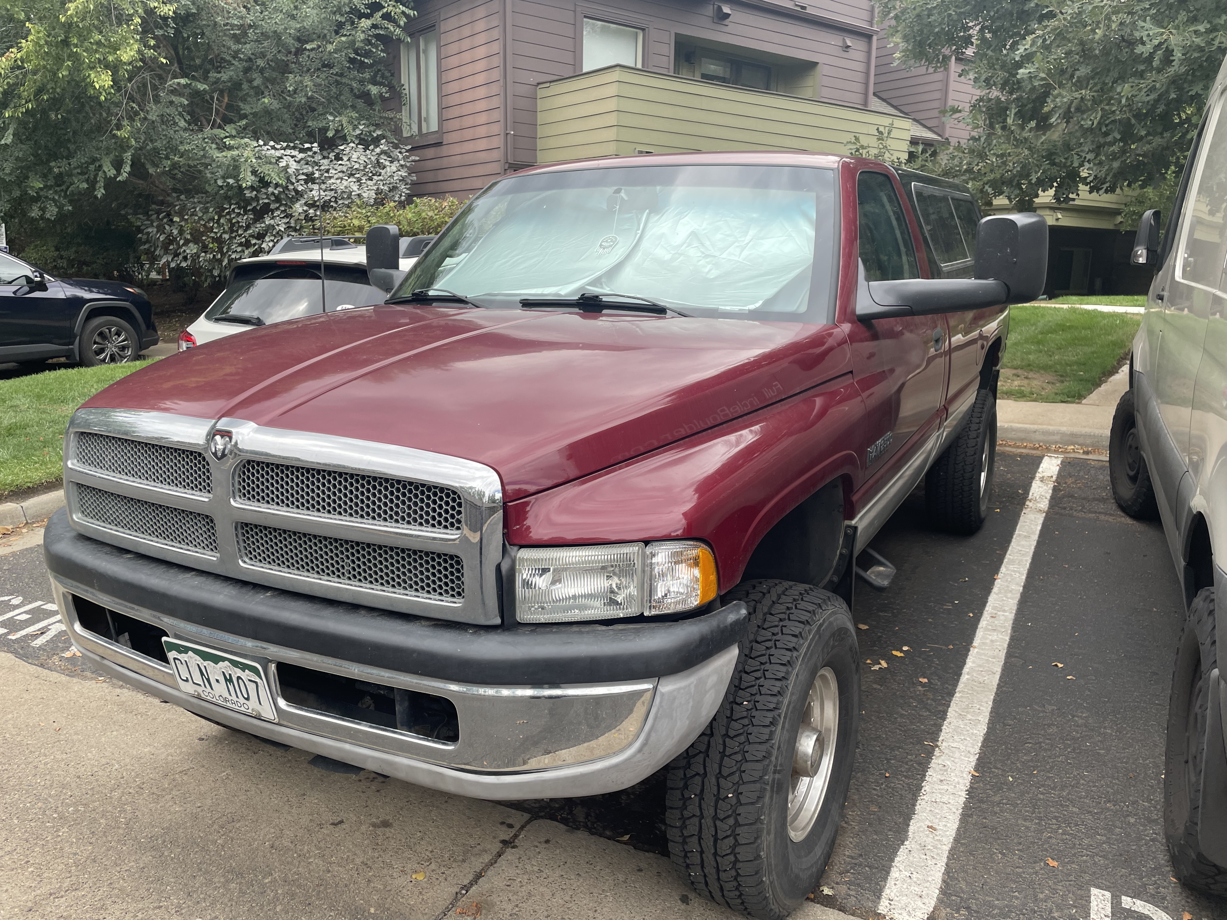 Used 1995 Dodge Ram 2500 Truck 4x4 Regular Cab image 2