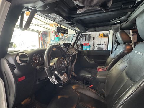 Used 2015 Jeep Wrangler Rubicon image 6