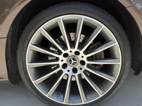 Used 2018 Mercedes-Benz SL 550 image 13