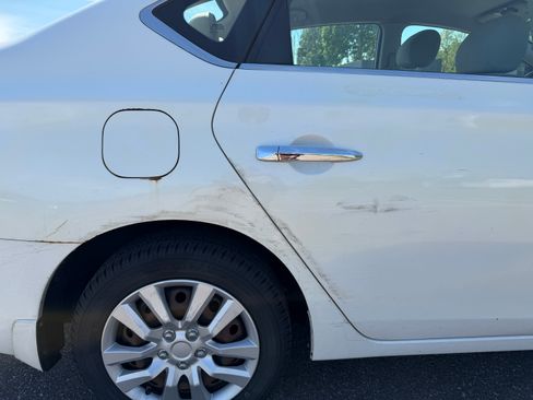 Used 2014 Nissan Sentra S FWD image 20