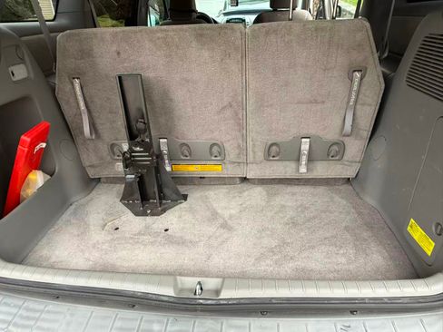 Used 2008 Toyota Sienna LE image 8