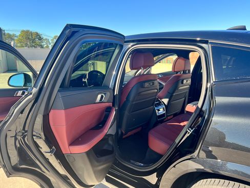 Used 2022 BMW X6 M50i w/ Executive Package image 16