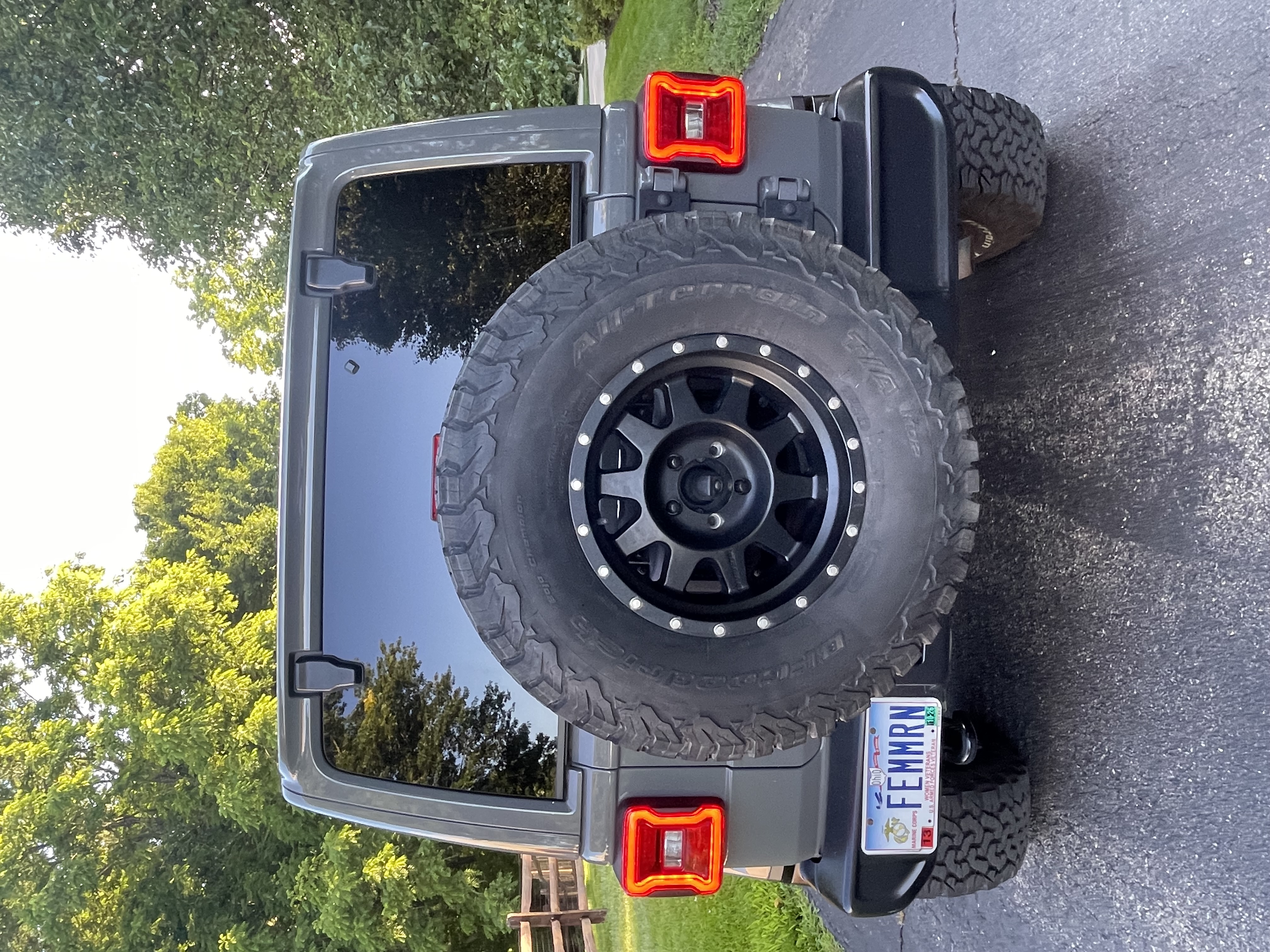 Used 2020 Jeep Wrangler Unlimited Sahara AWD/4WD image 10