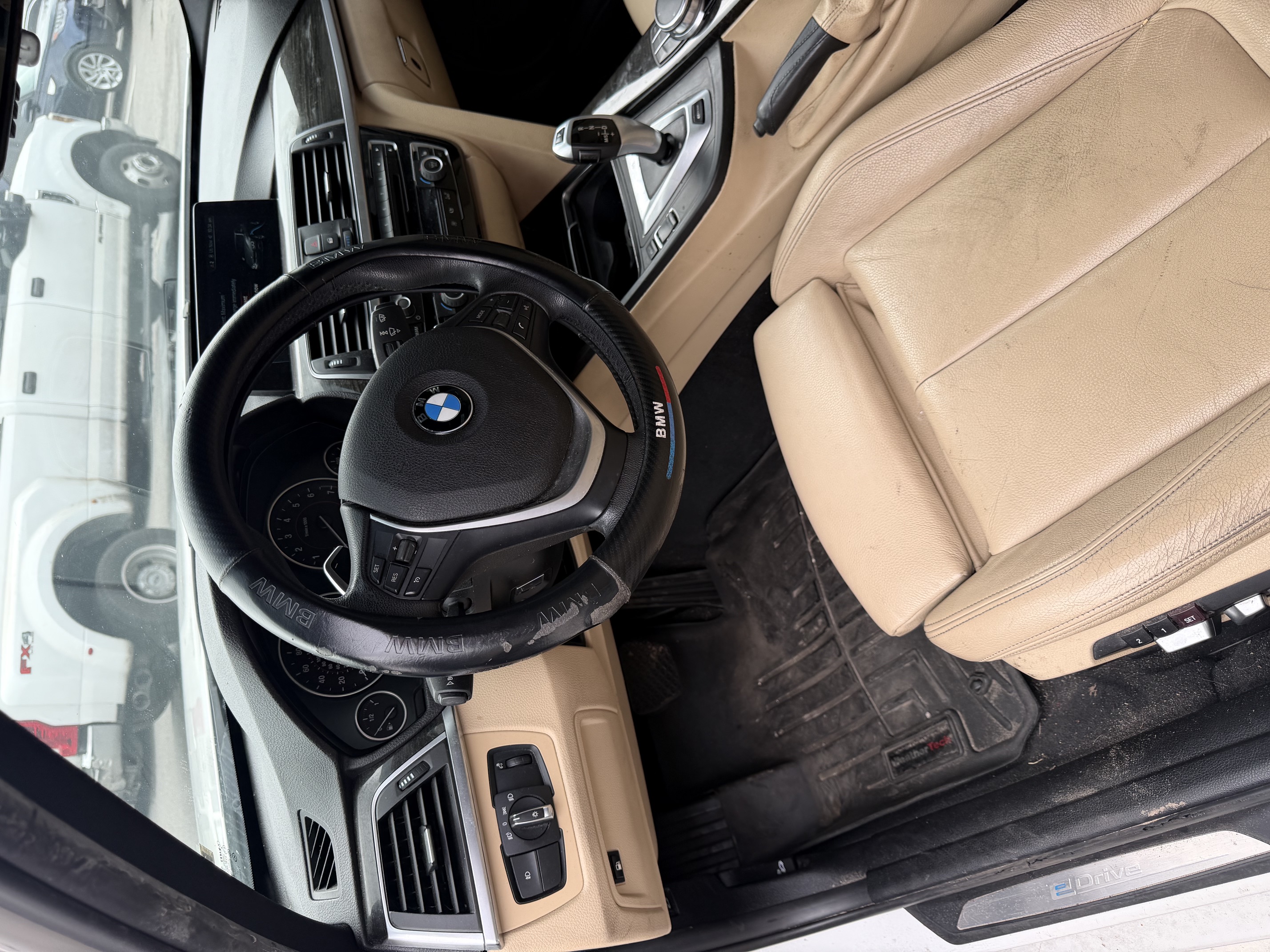 Used 2017 BMW 330e RWD image 10