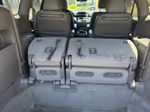 Used 2010 Honda Odyssey EX-L image 16