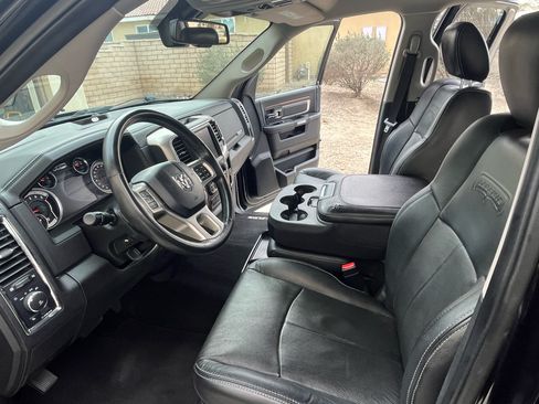 Used 2018 RAM 1500 Laramie w/ Convenience Group image 9