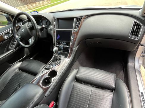 Used 2015 INFINITI Q50 Sport w/ Deluxe Touring Package image 8