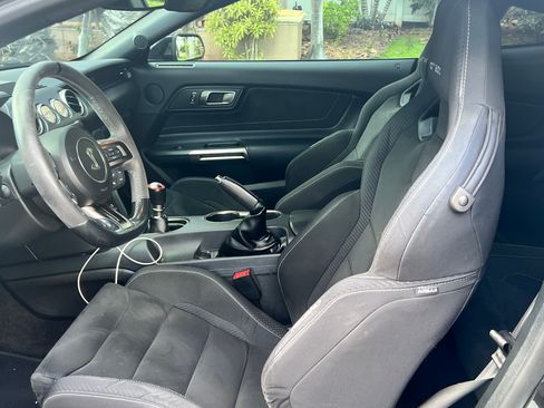 Used 2018 Ford Mustang Shelby GT350 w/ Electronics Package image 6