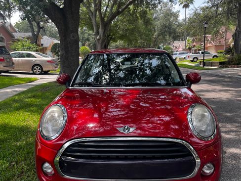 Used 2018 MINI Cooper 2-Door Hardtop FWD image 8