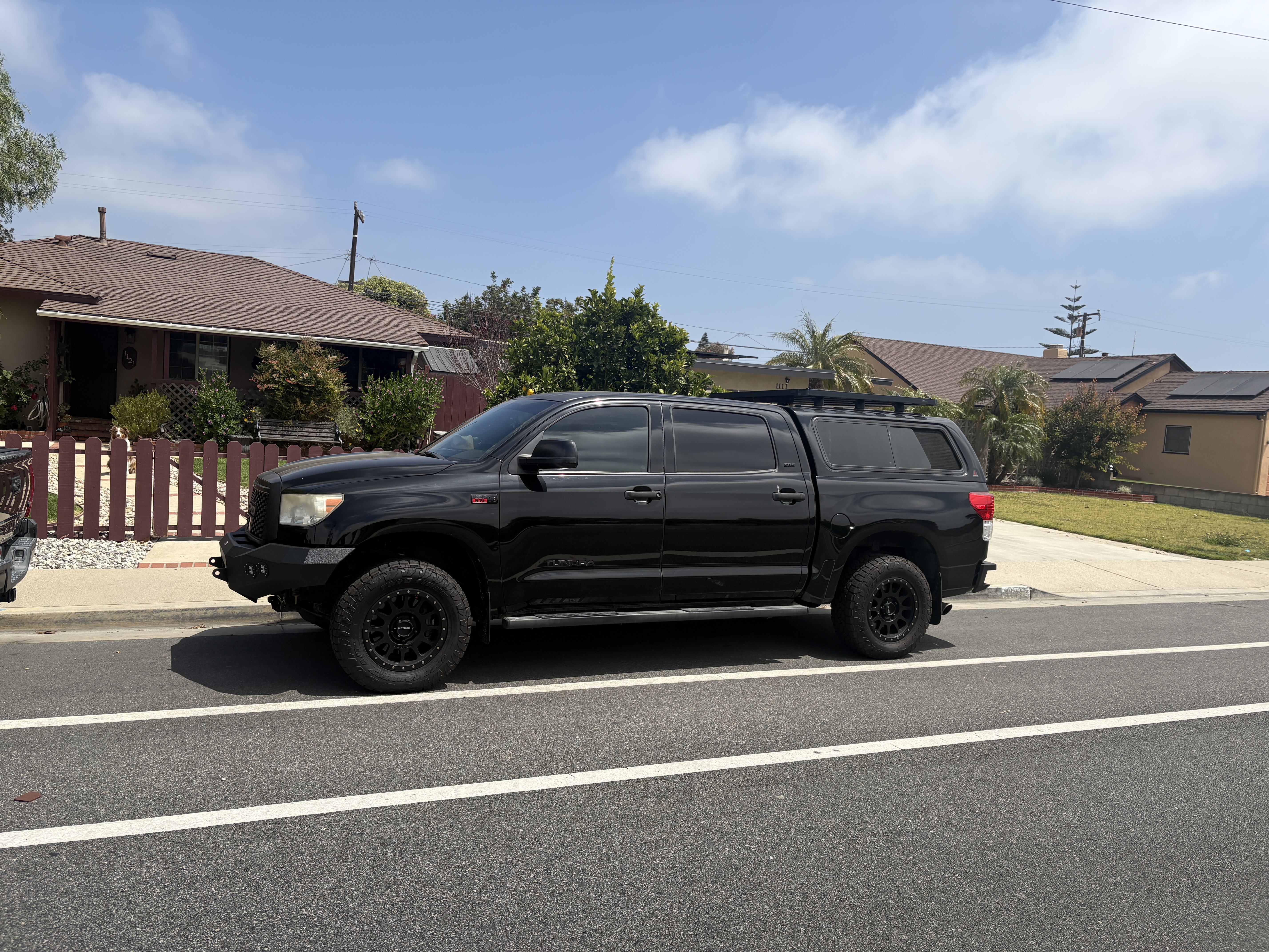 Used 2012 Toyota Tundra 4x4 CrewMax w/ TRD Off-Road Pkg image 10
