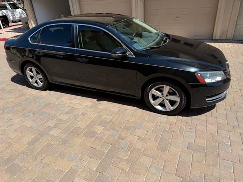 Used 2012 Volkswagen Passat 2.5 SE image 8