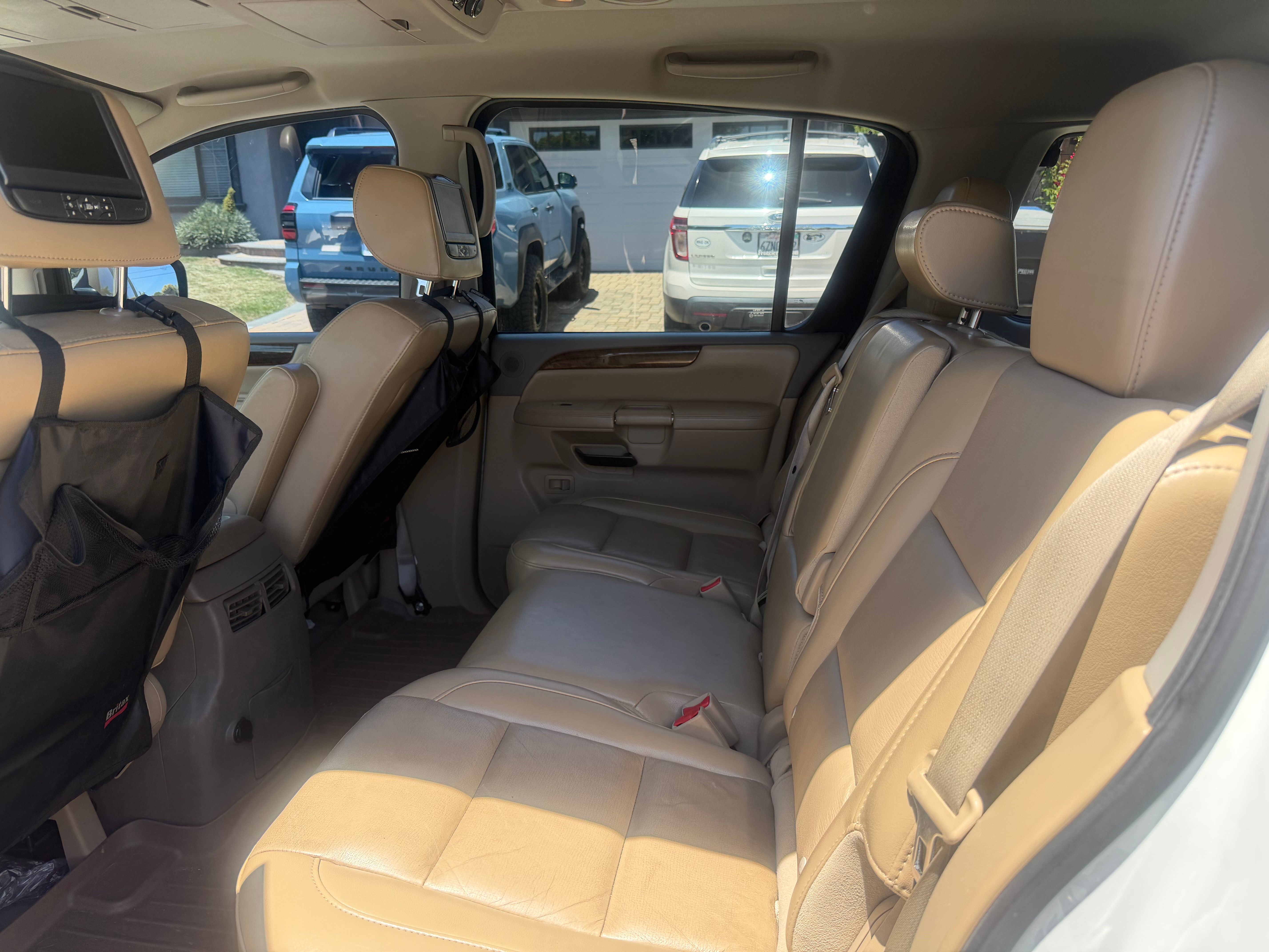 Used 2013 Nissan Armada SL AWD/4WD image 5