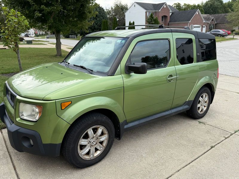 Used 2006 Honda Element EX-P image 1