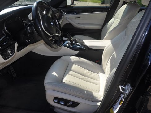 Used 2018 BMW 540i image 19