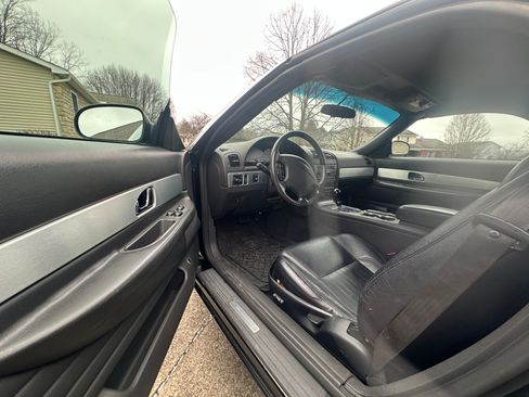 Used 2002 Ford Thunderbird image 6