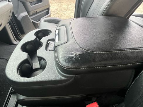 Used 2018 RAM 1500 Laramie w/ Convenience Group image 10