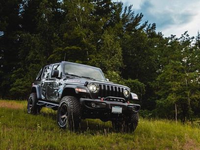 Used 2021 Jeep Wrangler Unlimited Sport