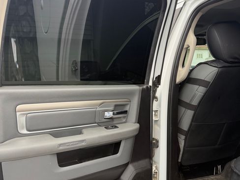 Used 2016 RAM 1500 Big Horn image 12