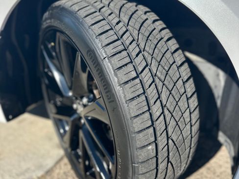 Used 2022 Toyota Corolla LE image 22