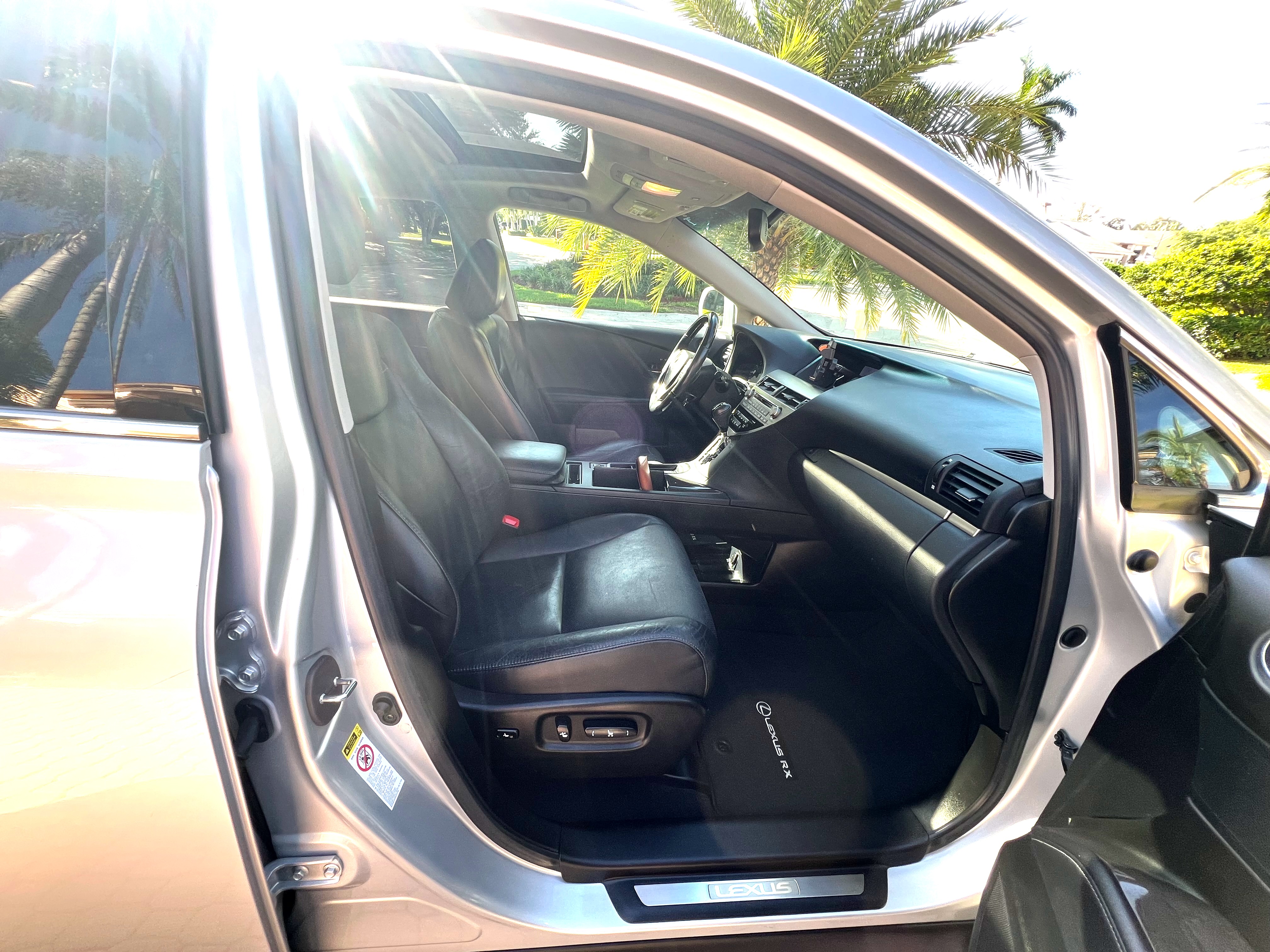 Used 2013 Lexus RX 350 FWD w/ Premium Pkg image 9
