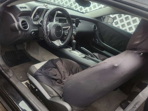 Used 2010 Chevrolet Camaro LT image 4