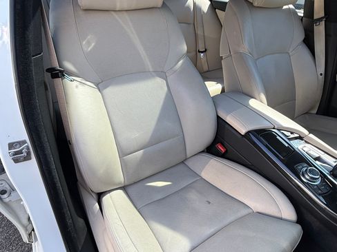 Used 2012 BMW 550i xDrive Sedan image 13