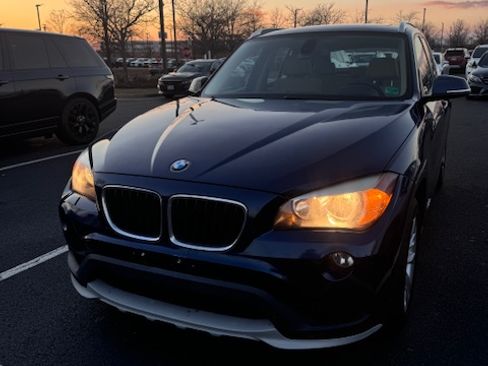 Used 2015 BMW X1 xDrive28i image 1