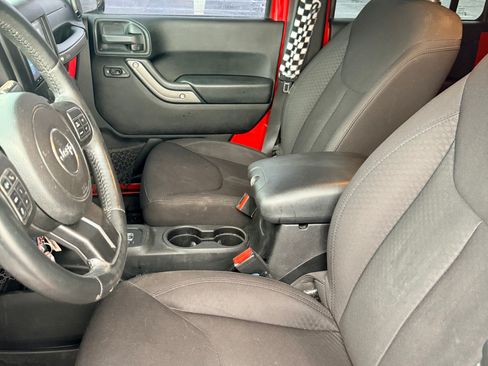 Used 2014 Jeep Wrangler Unlimited Sport w/ Quick Order Package 24S image 6