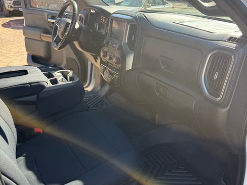 Used 2020 Chevrolet Silverado 1500 LT w/ All-Star Edition image 15