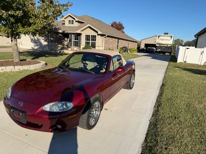 Used 2003 MAZDA MX-5 Miata
