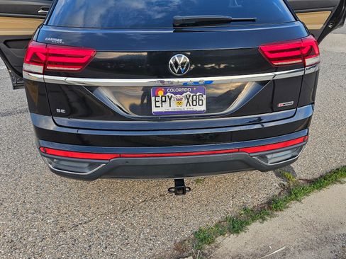 Used 2021 Volkswagen Atlas Cross Sport SE w/ Panoramic Sunroof Package image 1