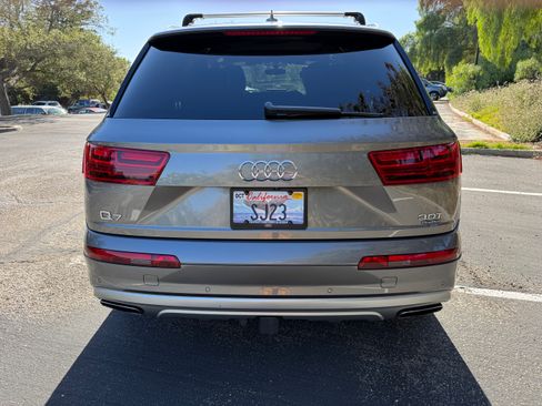 Used 2018 Audi Q7 3.0T Prestige image 10