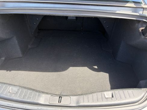 Used 2018 Lincoln MKZ Reserve FWD image 11