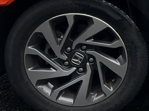 Used 2017 Honda Civic EX image 21