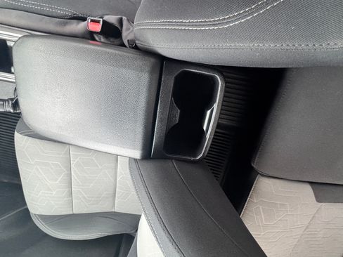 Used 2021 Toyota Tacoma TRD Off-Road image 19